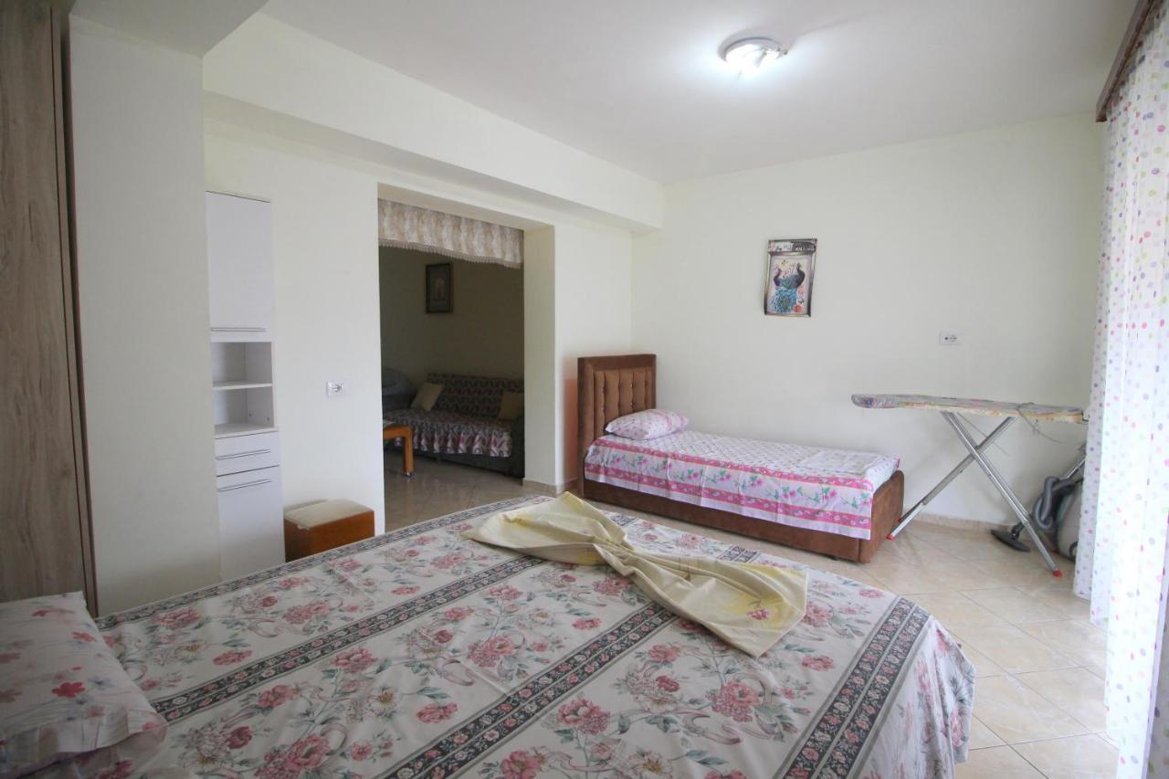 Mona'S Apartments Σαράντα Εξωτερικό φωτογραφία