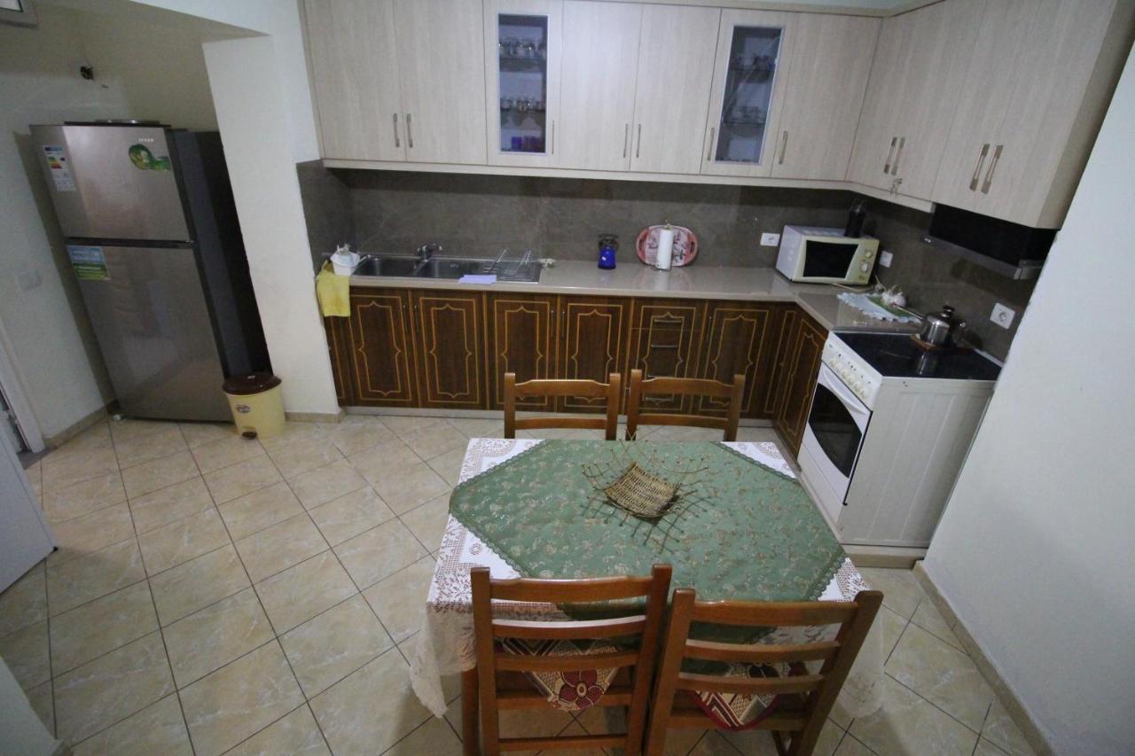 Mona'S Apartments Σαράντα Εξωτερικό φωτογραφία