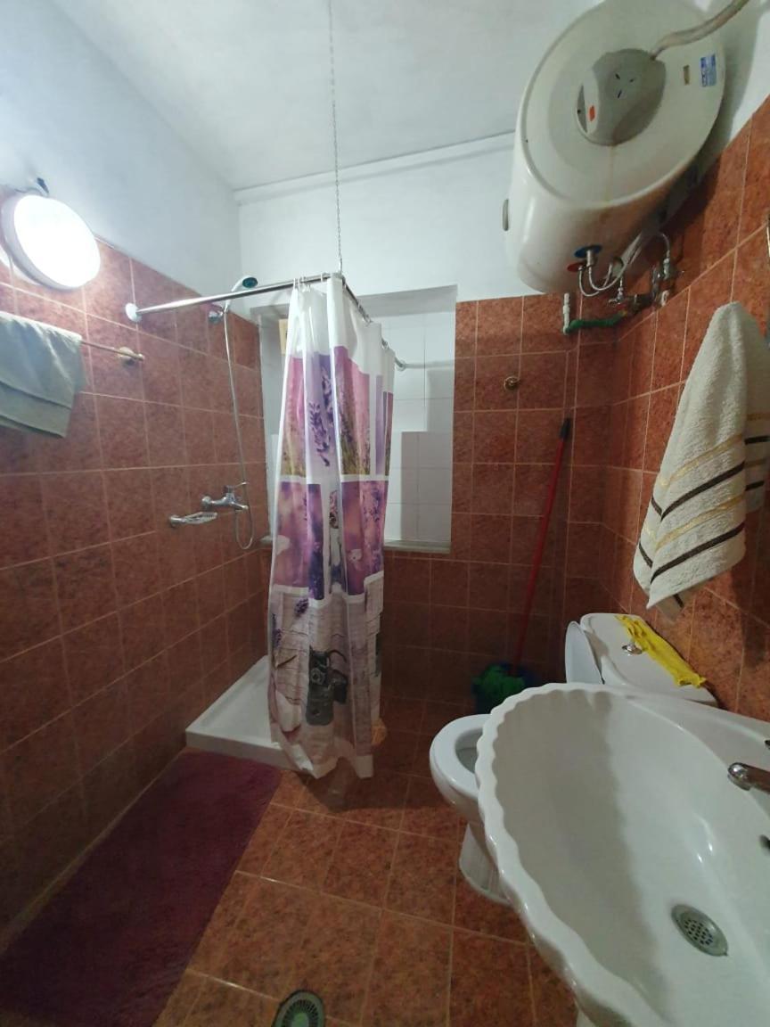Mona'S Apartments Σαράντα Δωμάτιο φωτογραφία