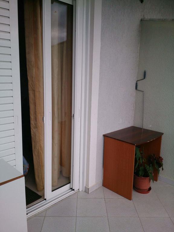 Mona'S Apartments Σαράντα Εξωτερικό φωτογραφία